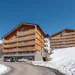 Cedar By Emerald Apartamento