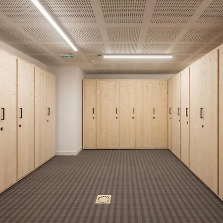 Cedar By Emerald Apartment *