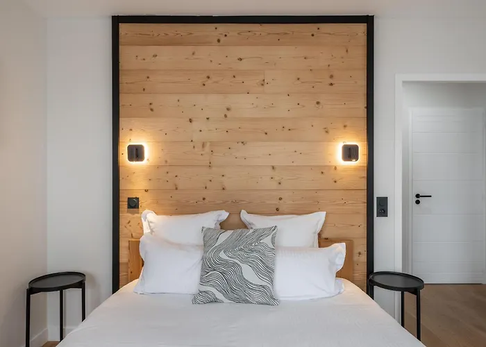 Cedar Alpe D'huez By Emerald * Huez
