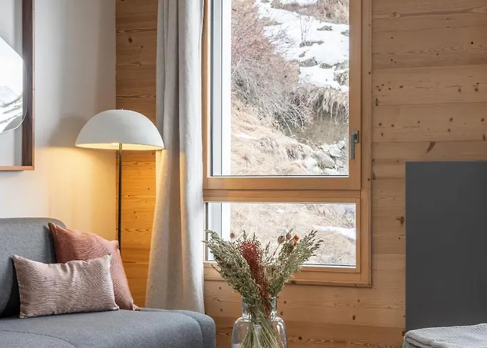 Cedar Alpe D'huez By Emerald Huez